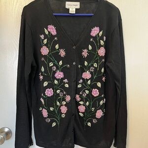 Graver Studio Beaded Floral Button-Up  V-Neck Cardigan Medium